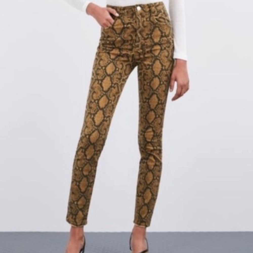 Zara Hi Rise Snake Skin Print Skinny Jeans